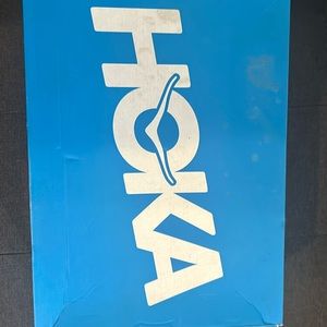 Only wore once, not quite my style. Comfortable but wasn’t my cup of tea.